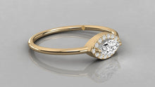 Charger l'image dans la galerie, Bague de type halo avec Marquise centrale personnalisable