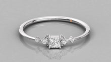 Charger l'image dans la galerie, Bague délicate personnalisable avec coupe Princess centrale