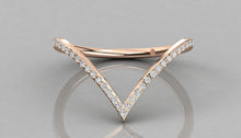 Charger l'image dans la galerie, Bague personnalisable en forme de "V"