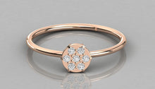 Charger l'image dans la galerie, Bague personnalisable avec au centre un cercle de 7pierres