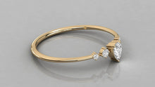 Charger l'image dans la galerie, Bague délicate personnalisable avec coupe Poire centrale
