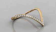 Charger l'image dans la galerie, Bague personnalisable en forme de "V"