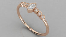 Charger l'image dans la galerie, Bague personnalisable avec au centre une Marquise